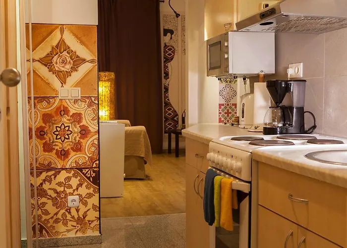 Madina Apartment *